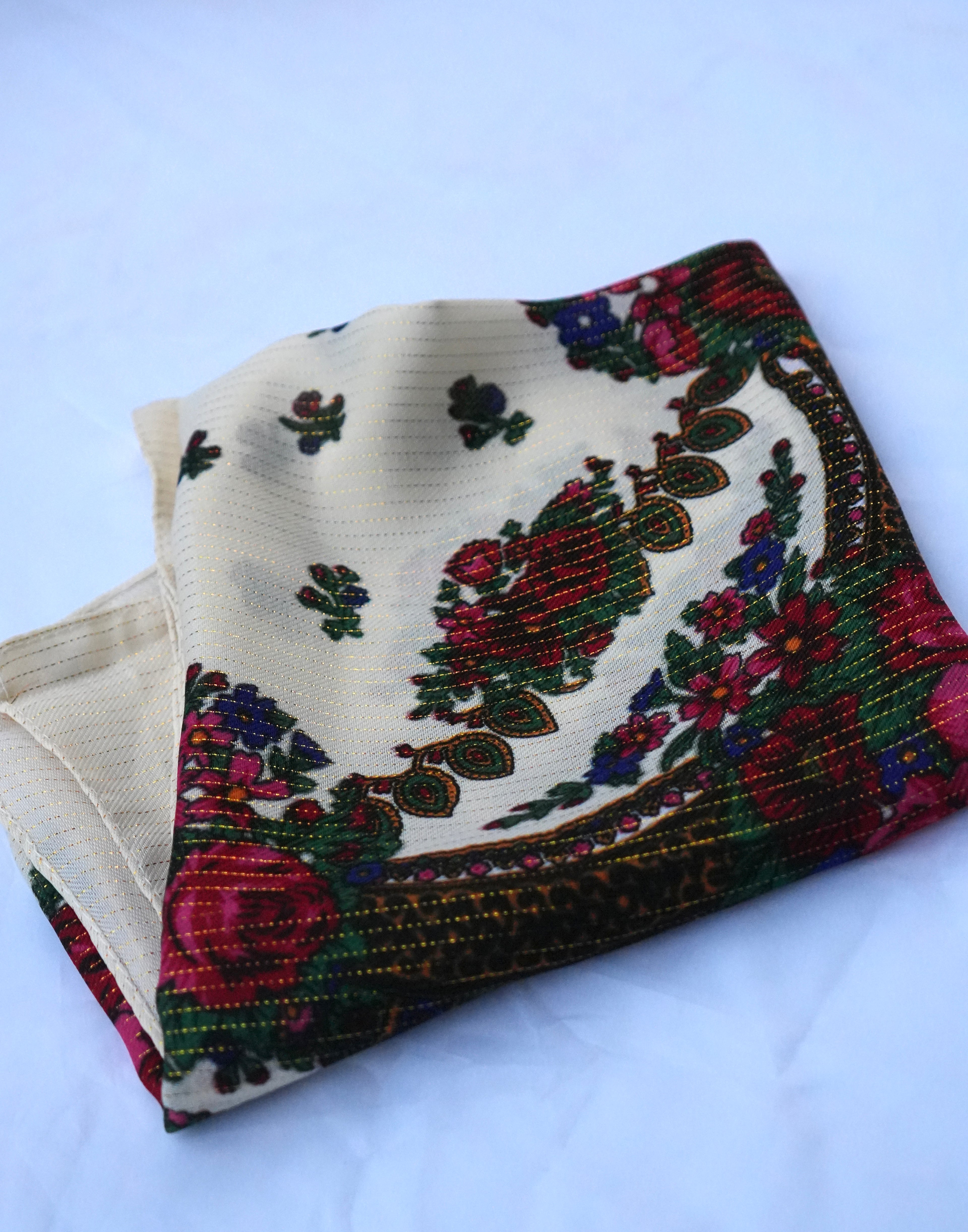 FOULARD