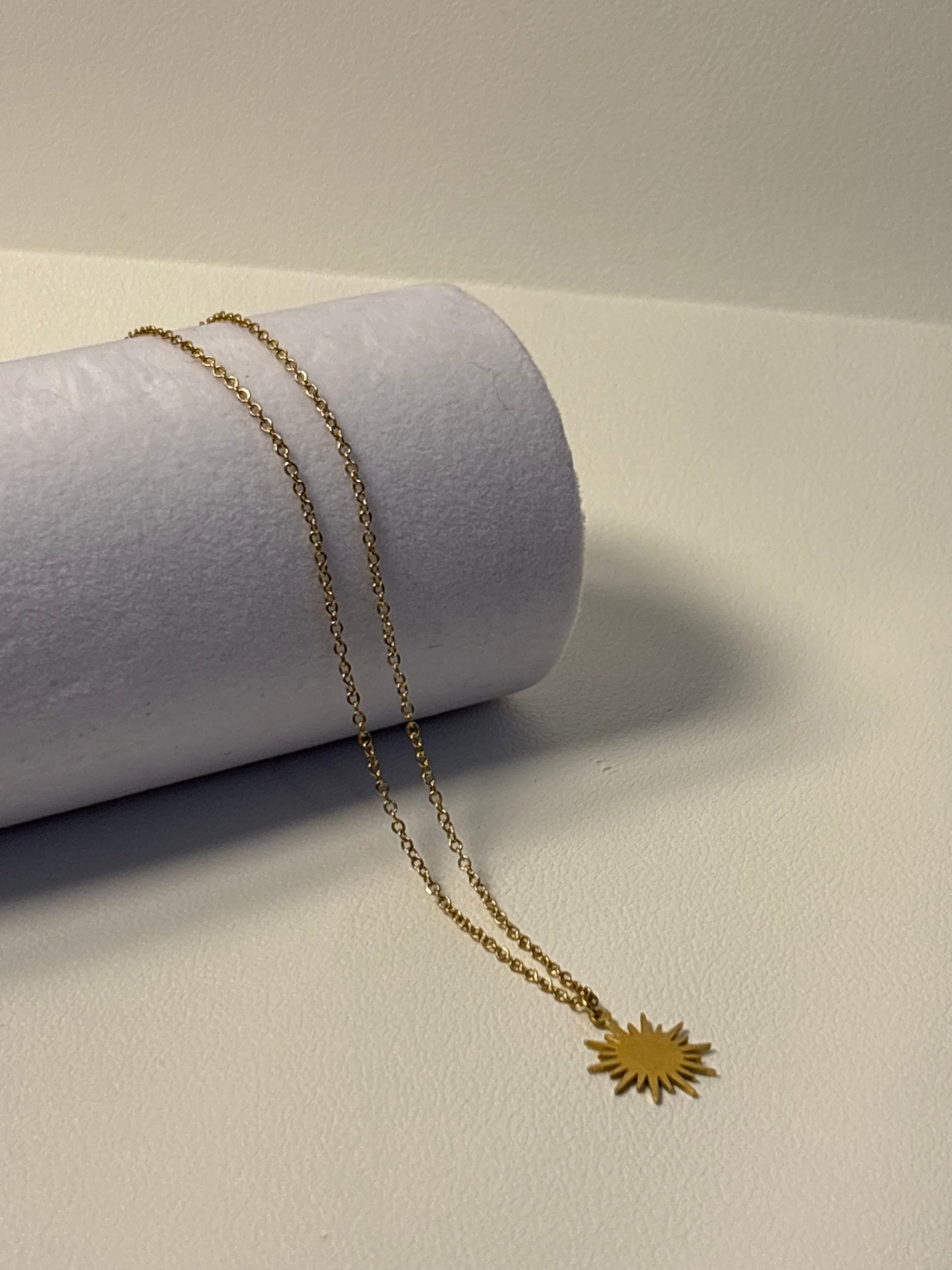 COLLIER "HELIN"