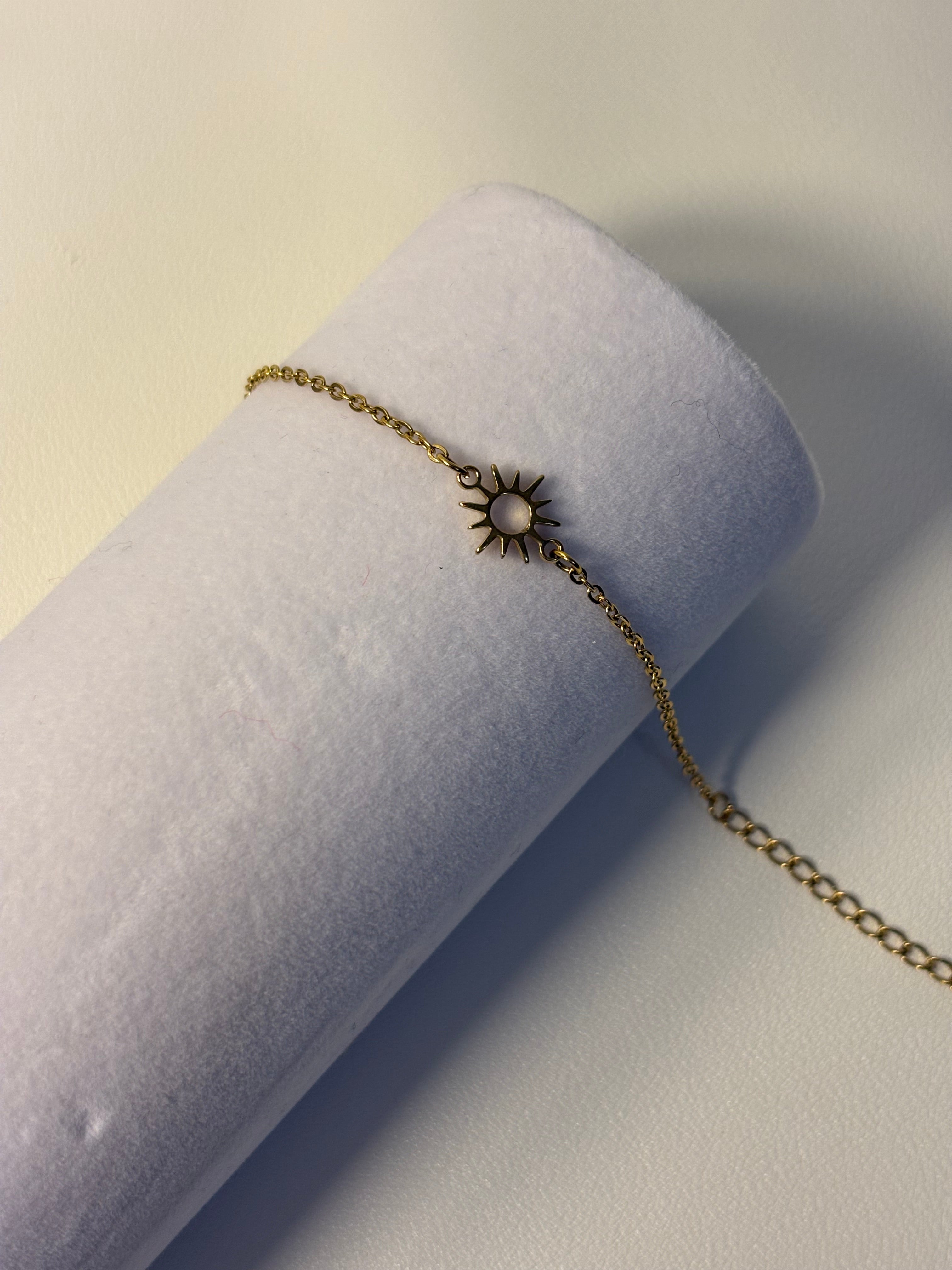 BRACELET DORÉE “ZELAL”￼
